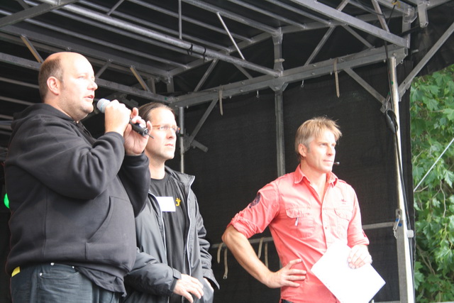 gal/2010/2010 Saitentwist Weltkindertag Burgplatz Essen 20.09.JugendhilfegGmbH Essen/2010 Saitentwist Weltkindertag Burgplatz Jugend Hilfe gGm20.09. 143.jpg